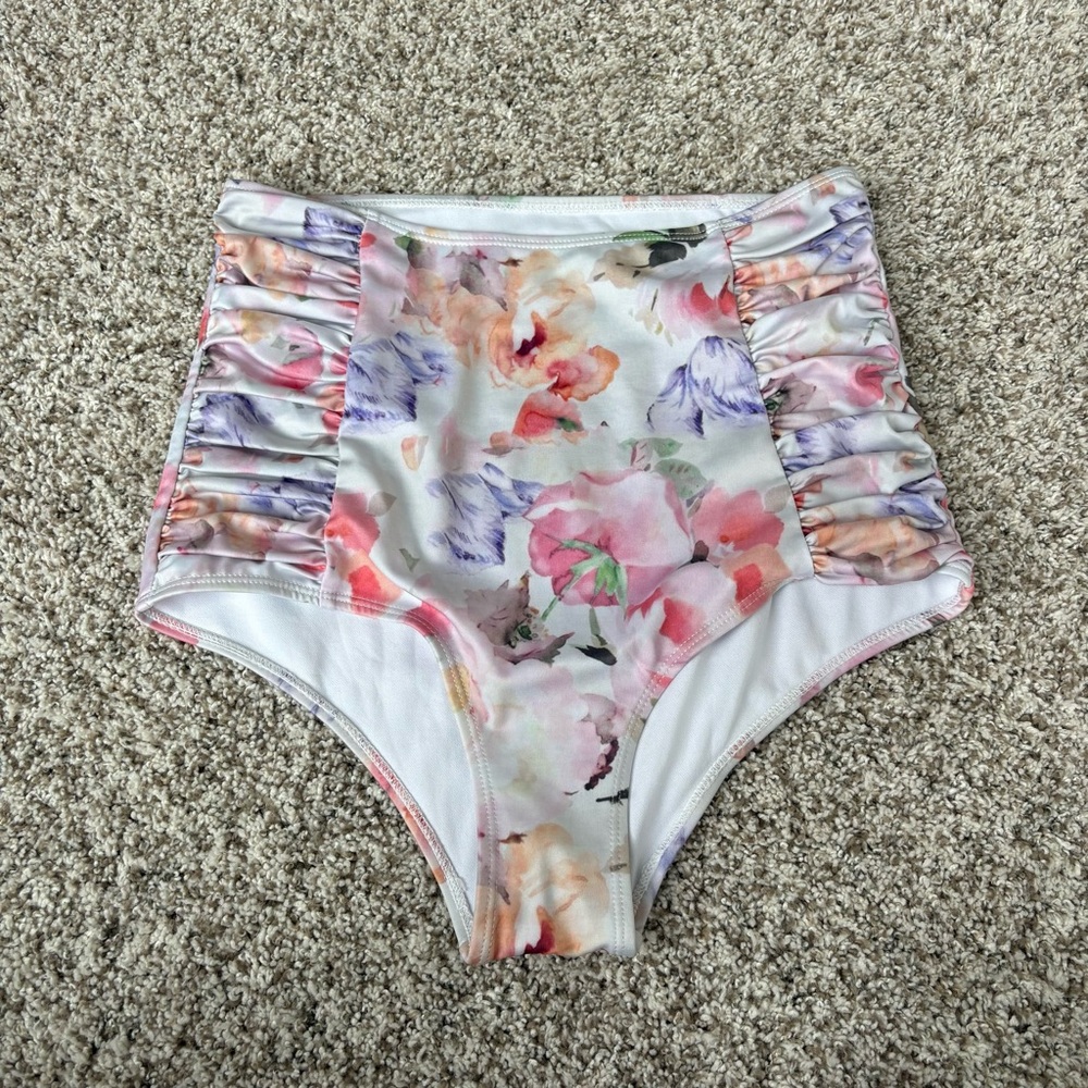 Kortni Jeane Women's High Waisted Ruched Swim Bottom Watercolor Floral Small